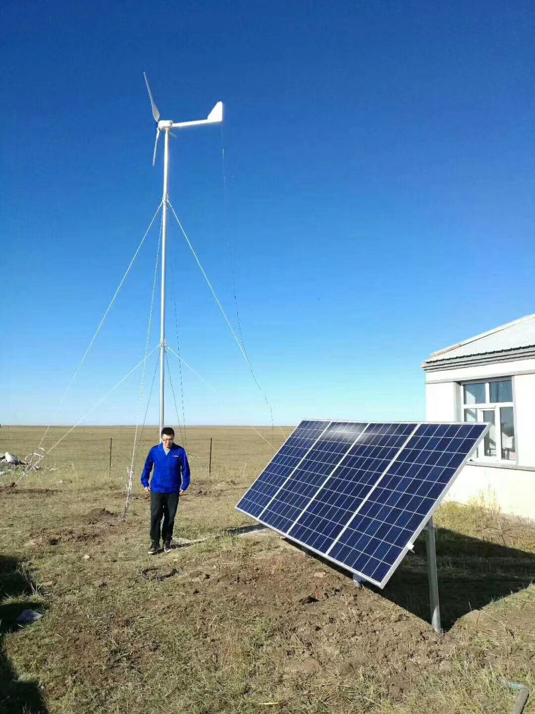 2kw wind solar hybrid system