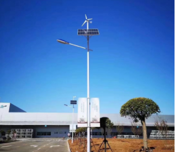 OULU Wind solar complementary power generation system provides power for street light & monitoring